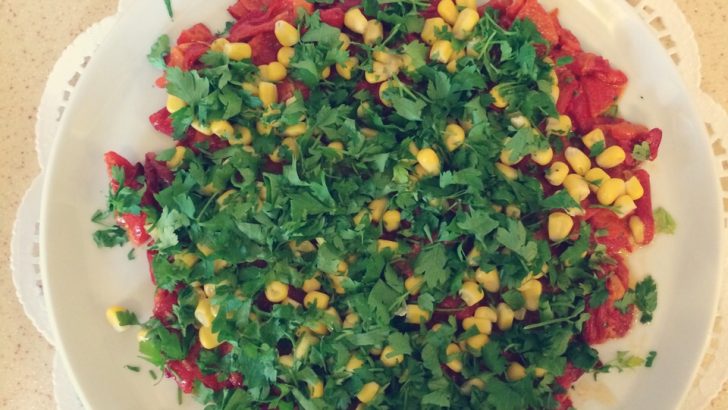 Közlenmiş Biber ve Patlıcan Salatası