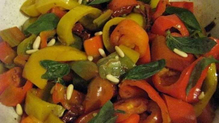 Biber Salatası Tarifi
