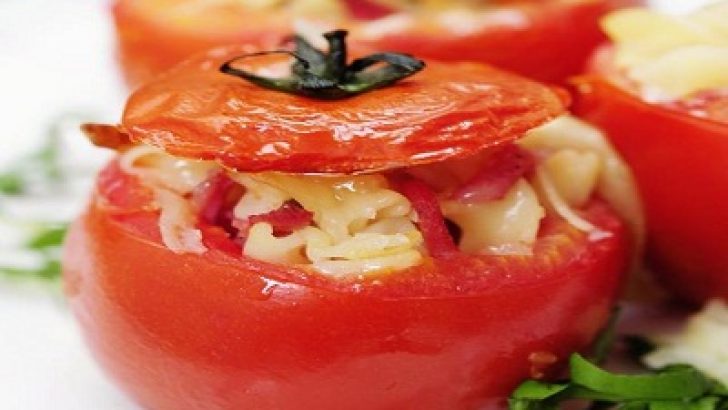Püreli Sebzeli Domates Dolması Tarifi