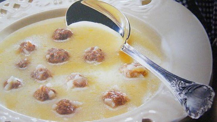 Ekşili Köfte Çorbası Tarifi