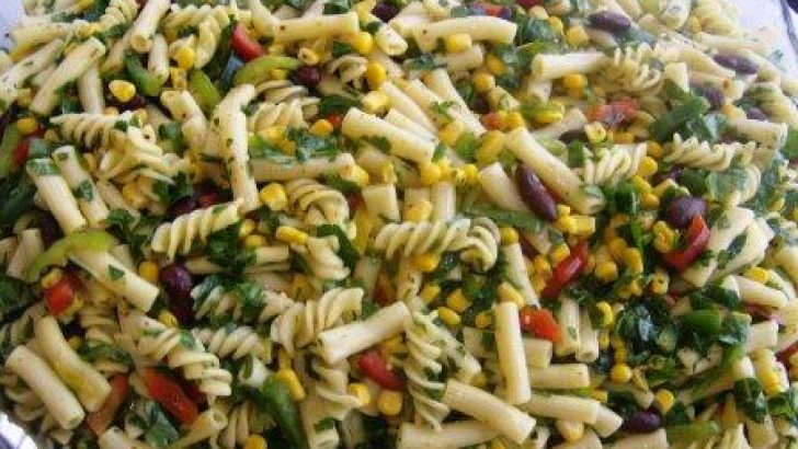 Makarna Salatası Tarifi