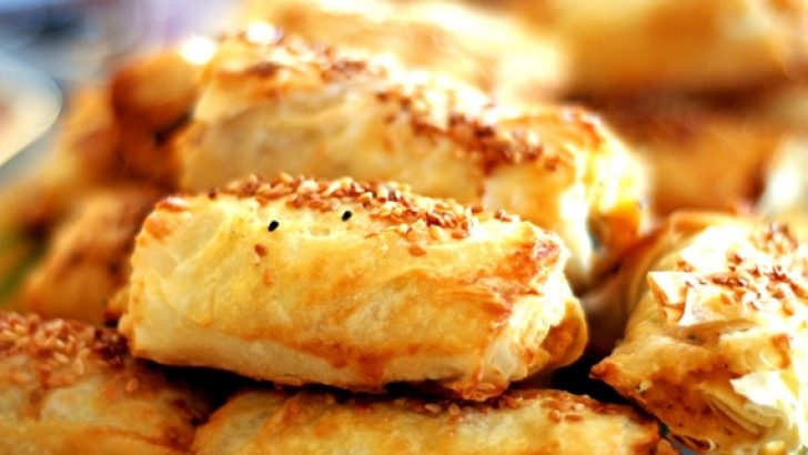 Patatesli Börek Tarifi