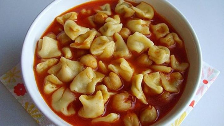 Yüzük Çorbası Tarifi